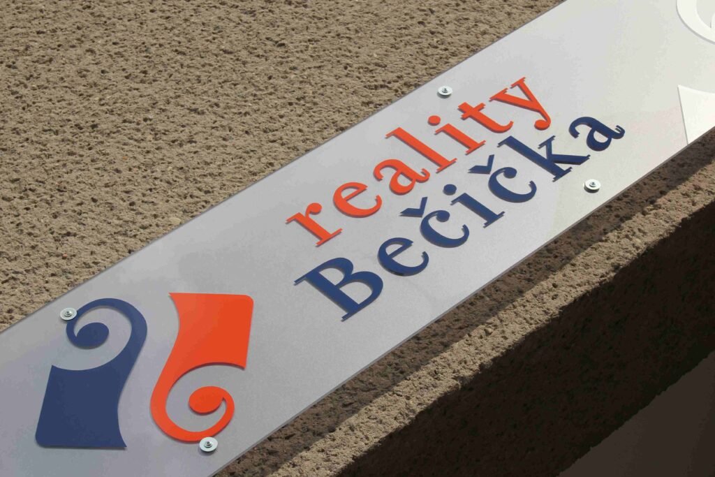 Reality bečička - logo